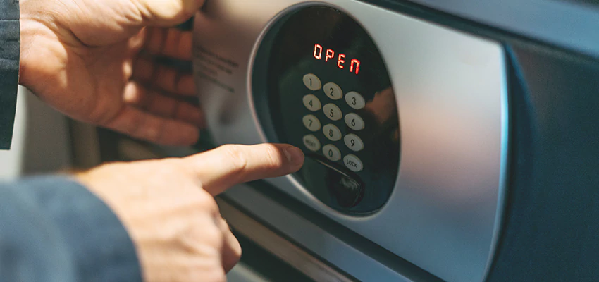 Cash Safe Openers in Corona, California