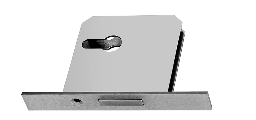 Fix A Deadbolt Door Lock in Corona, California