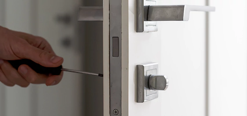 Key Programming Locksmith Open Now in Corona, California